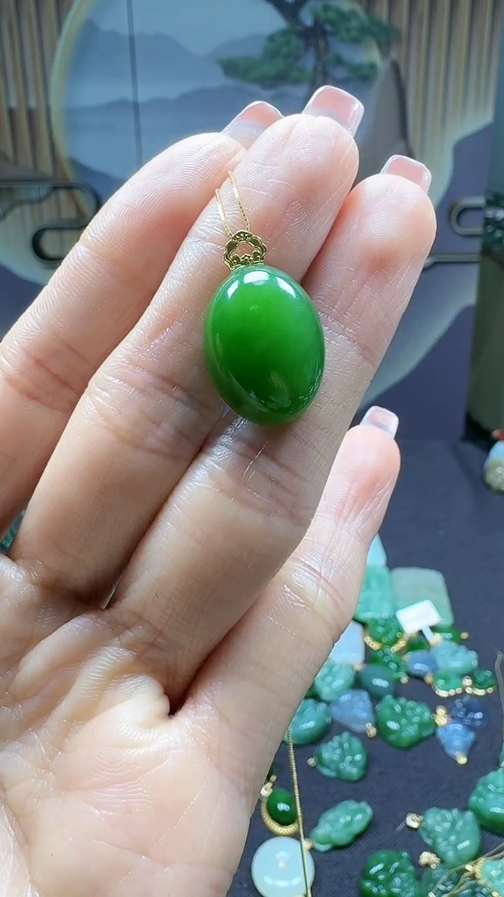【闪购商品】和田玉吊坠(不含链)18K金镶嵌1