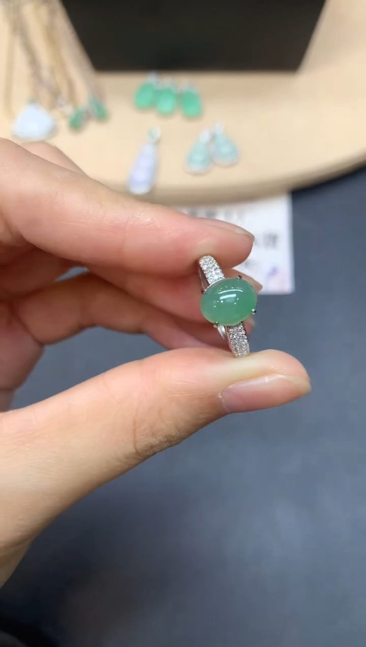 【闪购商品】翡翠戒指银S925镶嵌蛋面【多样性发其一】