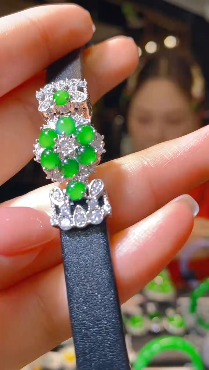 【闪购商品】翡翠手链银S925镶嵌036（多样性发货）