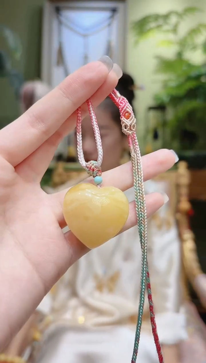 【闪购商品】蜜蜡裸石未镶嵌蜜蜡爱心绳编吊坠