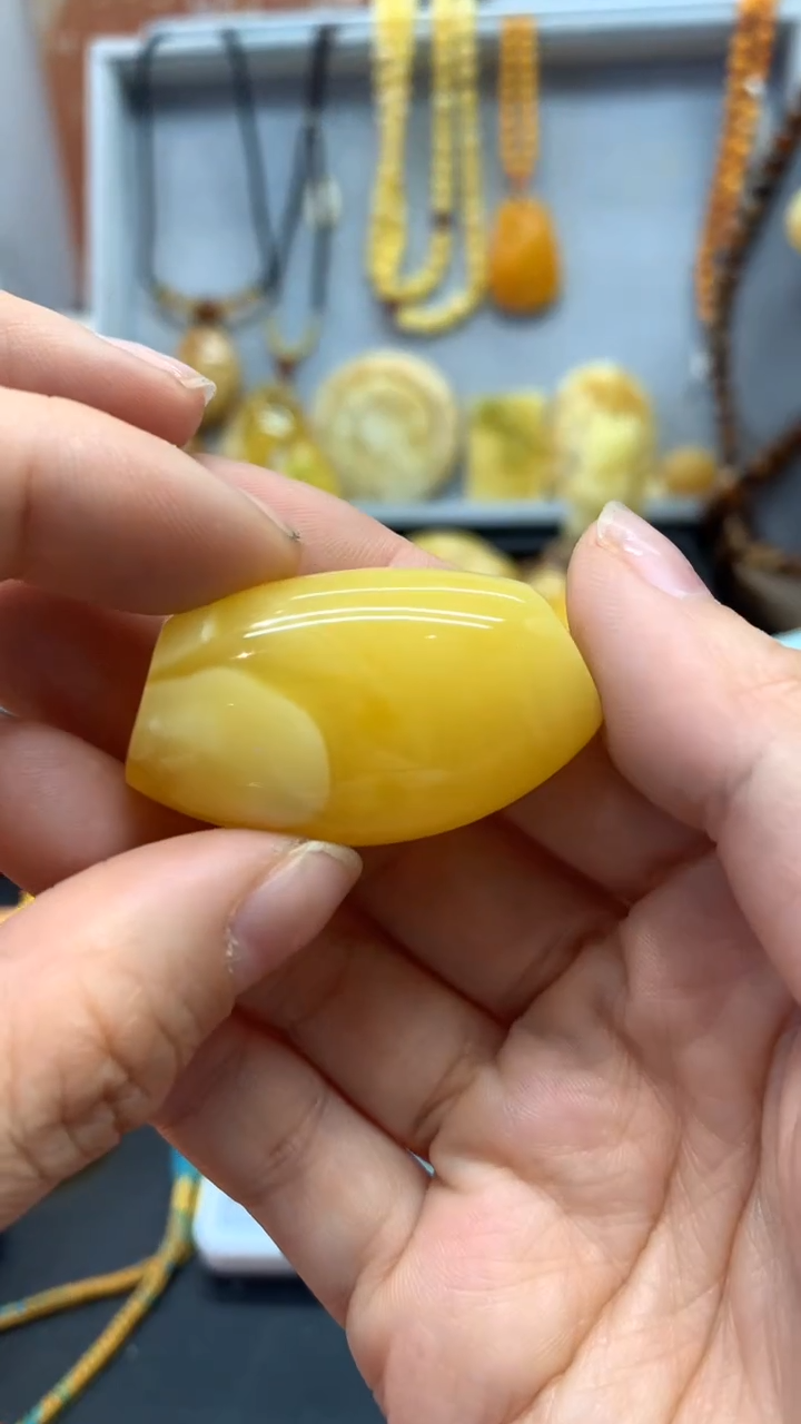 【闪购商品】琥珀珠宝奇石未镶嵌542 瑕疵