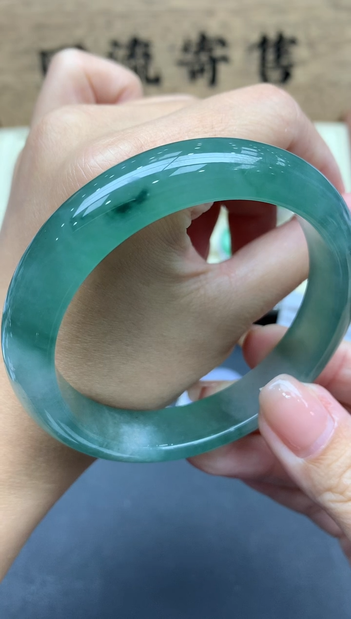 【闪购商品】翡翠手镯未镶嵌525-中国好珍宝