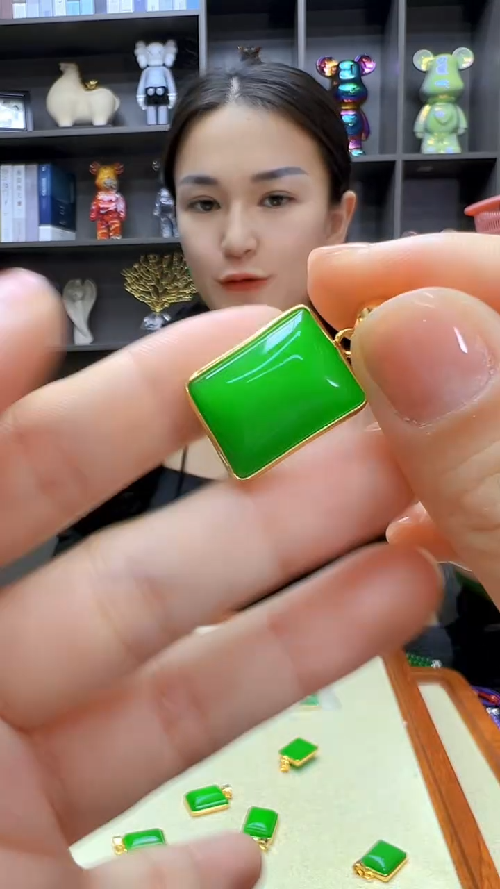 翡翠14K金镶嵌颈饰丹丹diy劲饰