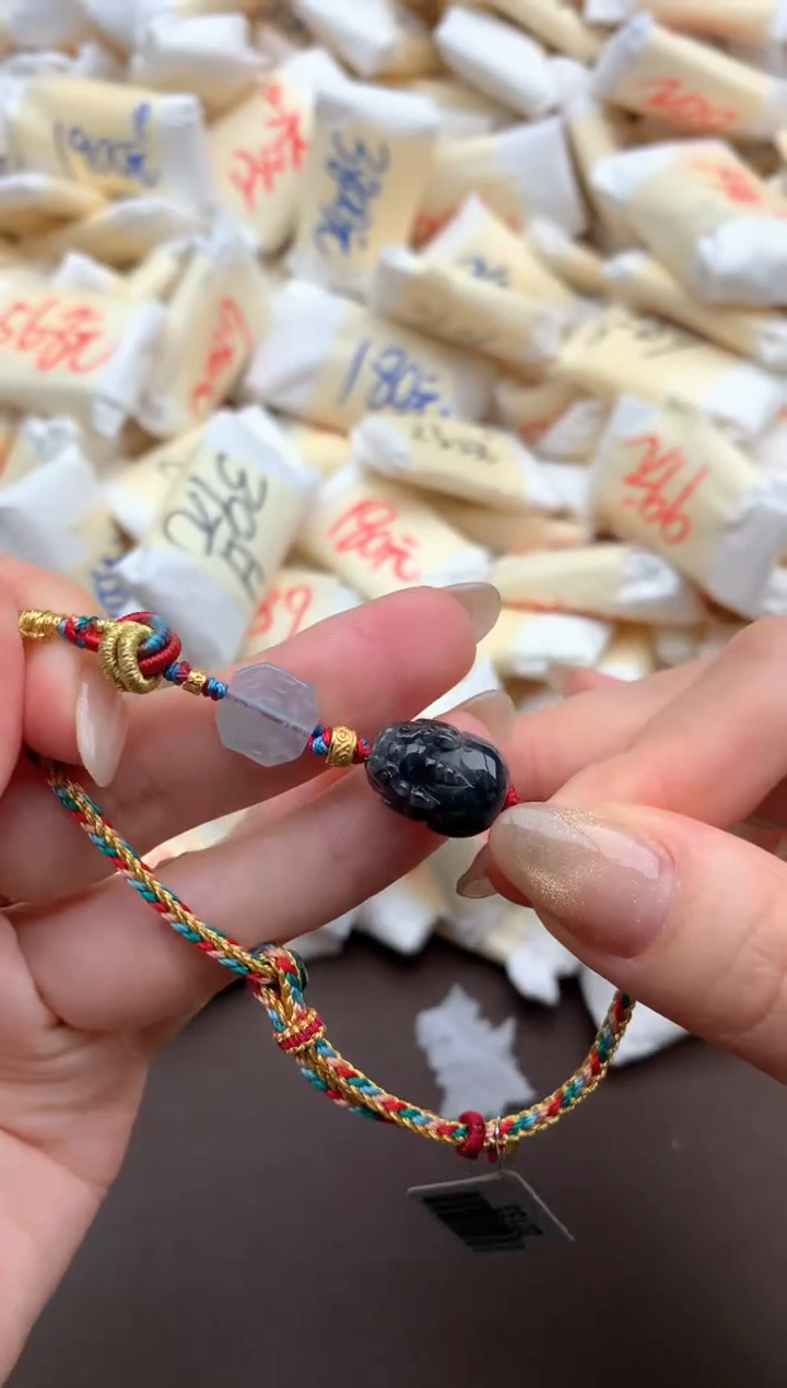 【闪购商品】翡翠挂件未镶嵌       一   