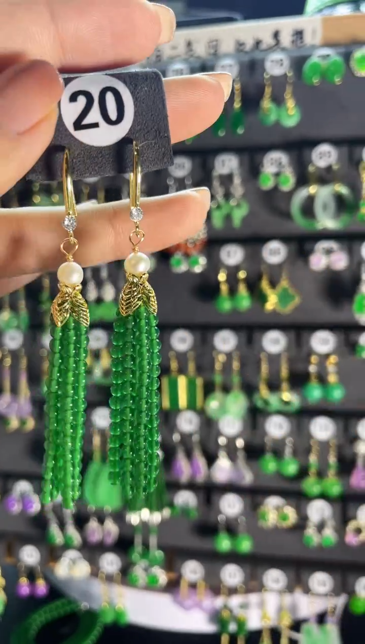 【闪购商品】翡翠耳饰银S925镶嵌20...