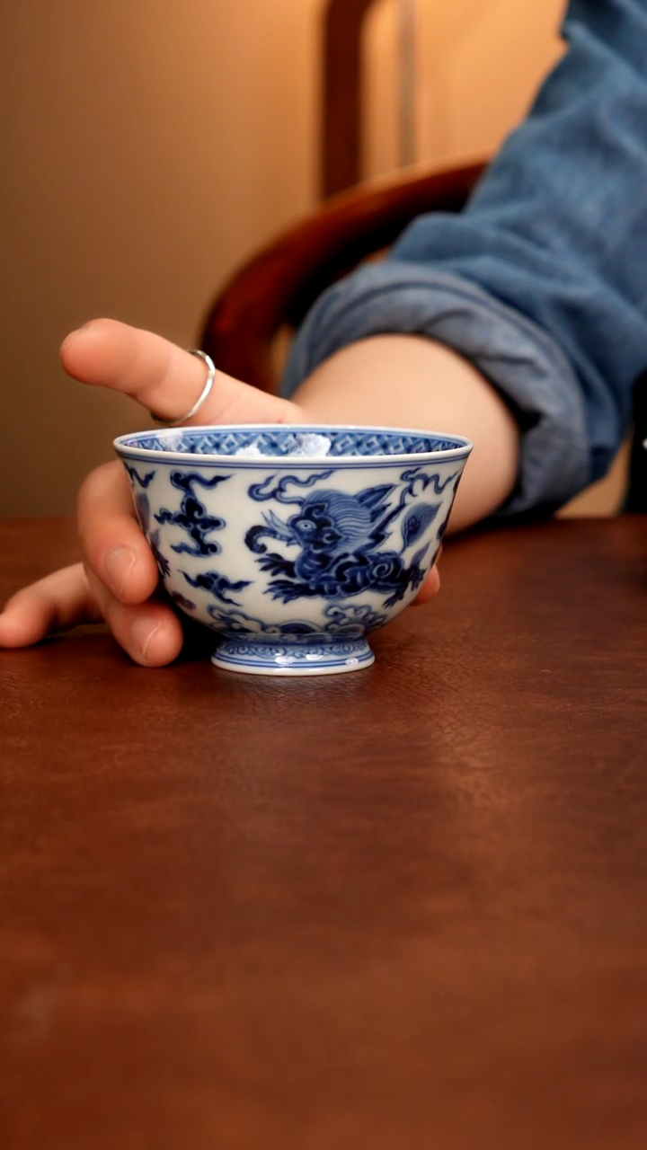 摆件陶景德镇瓷器，青花瓷手绘茶具~