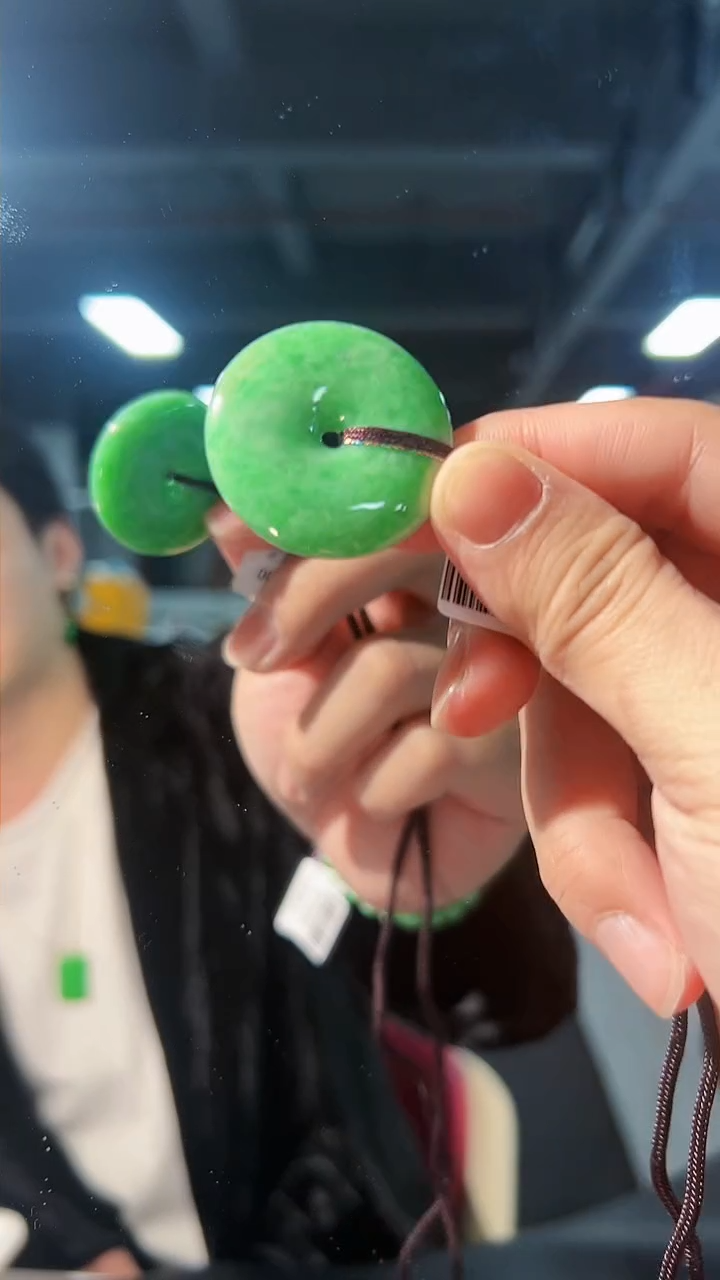 【闪购商品】翡翠颈饰未镶嵌缅料A货/支持复检/一件