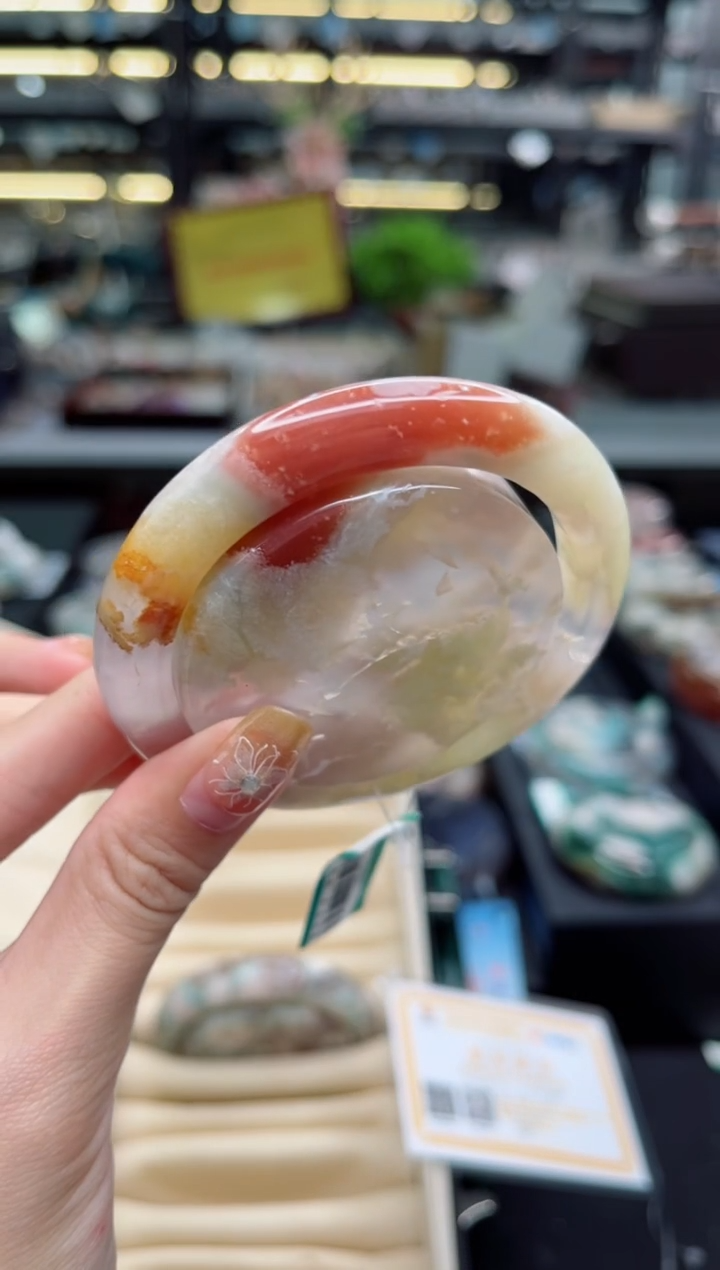 【闪购商品】石英质玉手镯未镶嵌55圈口（赠品镯心）S90451