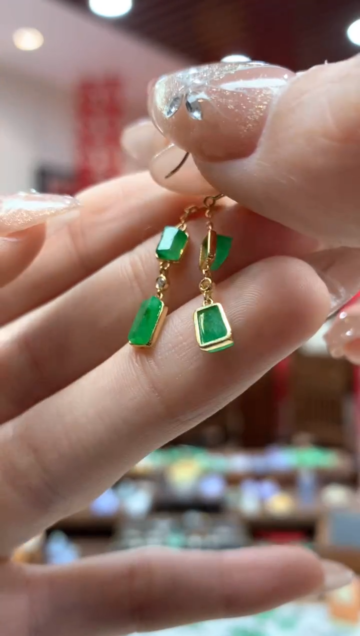 【闪购商品】翡翠耳饰18K金镶嵌耳钩