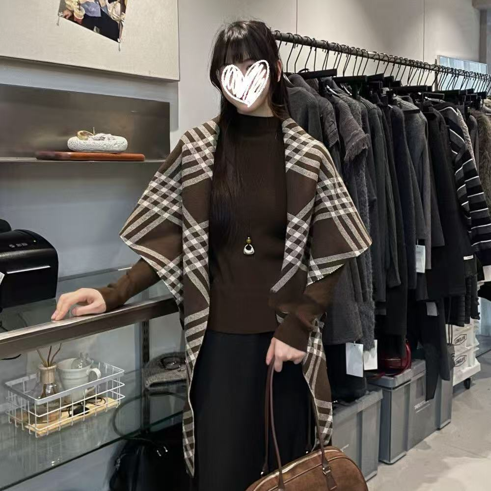 【巴黎调性】秋冬半高领纯色打底+三角格子纹披肩两件套上衣x