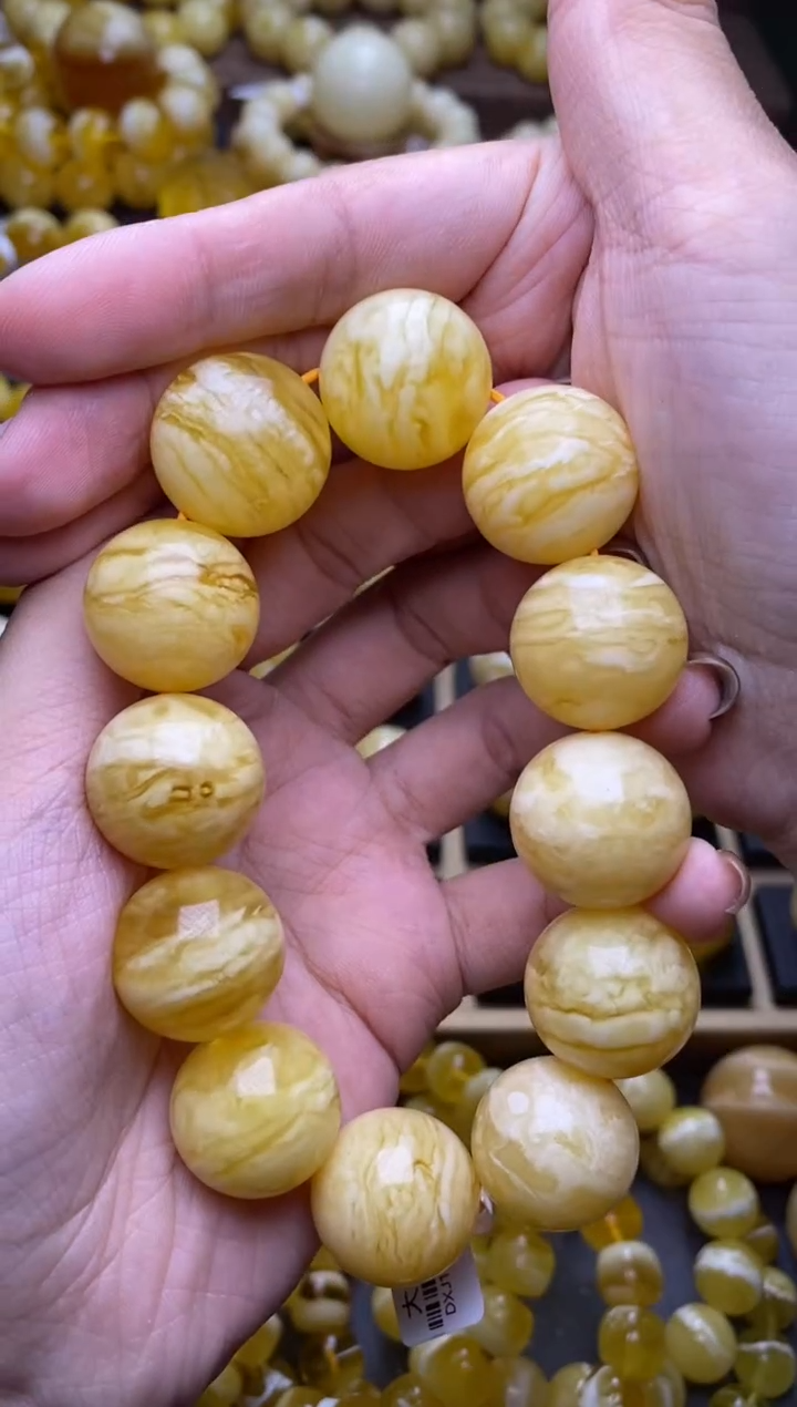 【闪购商品】琥珀裸石未镶嵌大小姐珠宝严选104