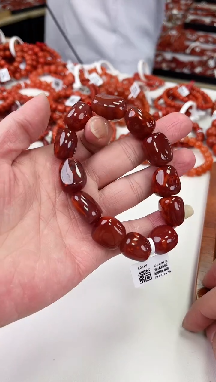 【闪购商品】南红玛瑙瓦西随型手串未镶嵌一个/条