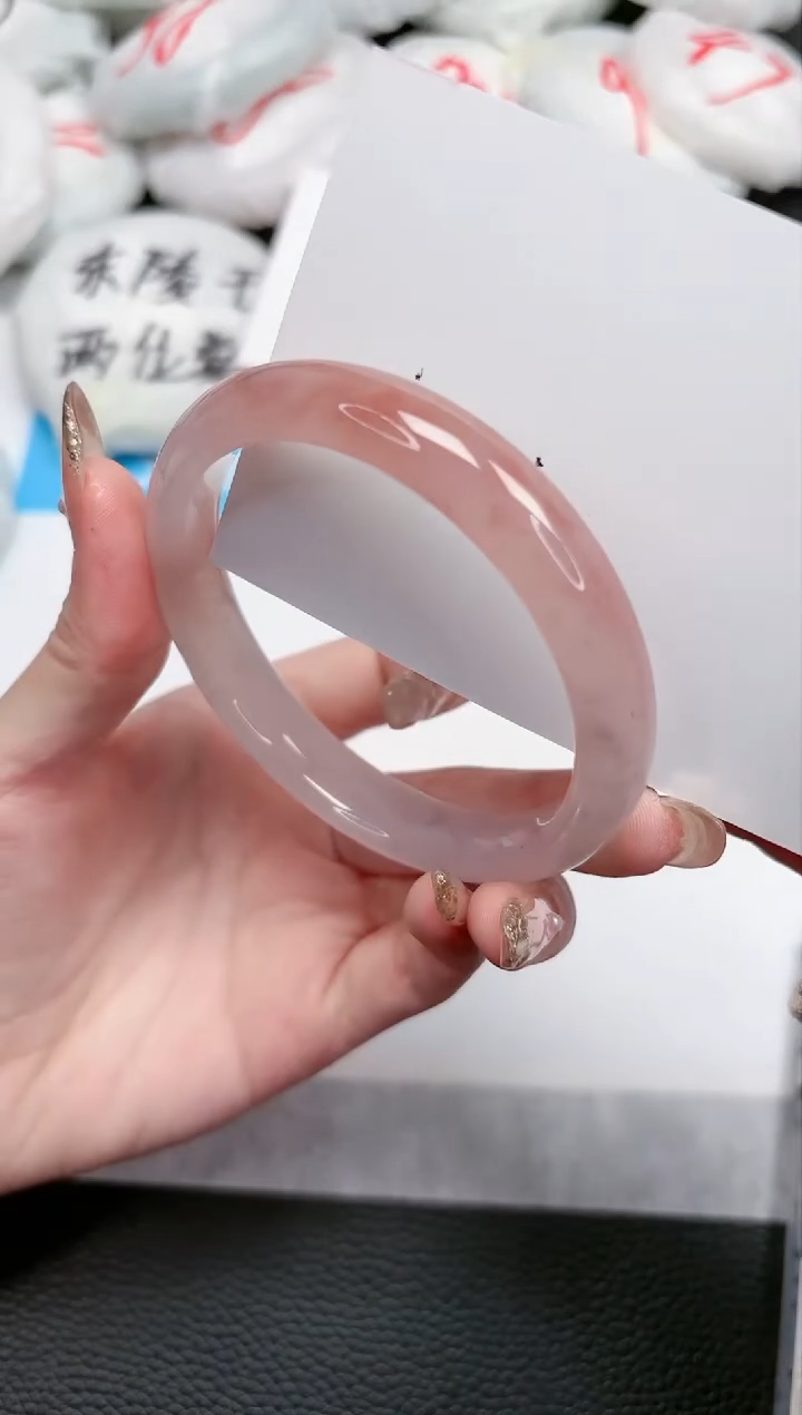 【闪购商品】石英质玉手镯未镶嵌398-60.2