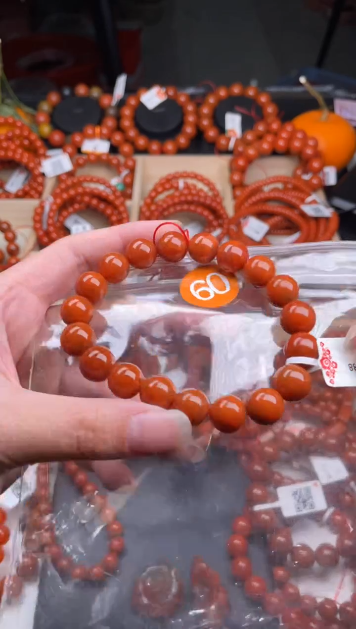 【闪购商品】南红玛瑙珠宝奇石未镶嵌60-11