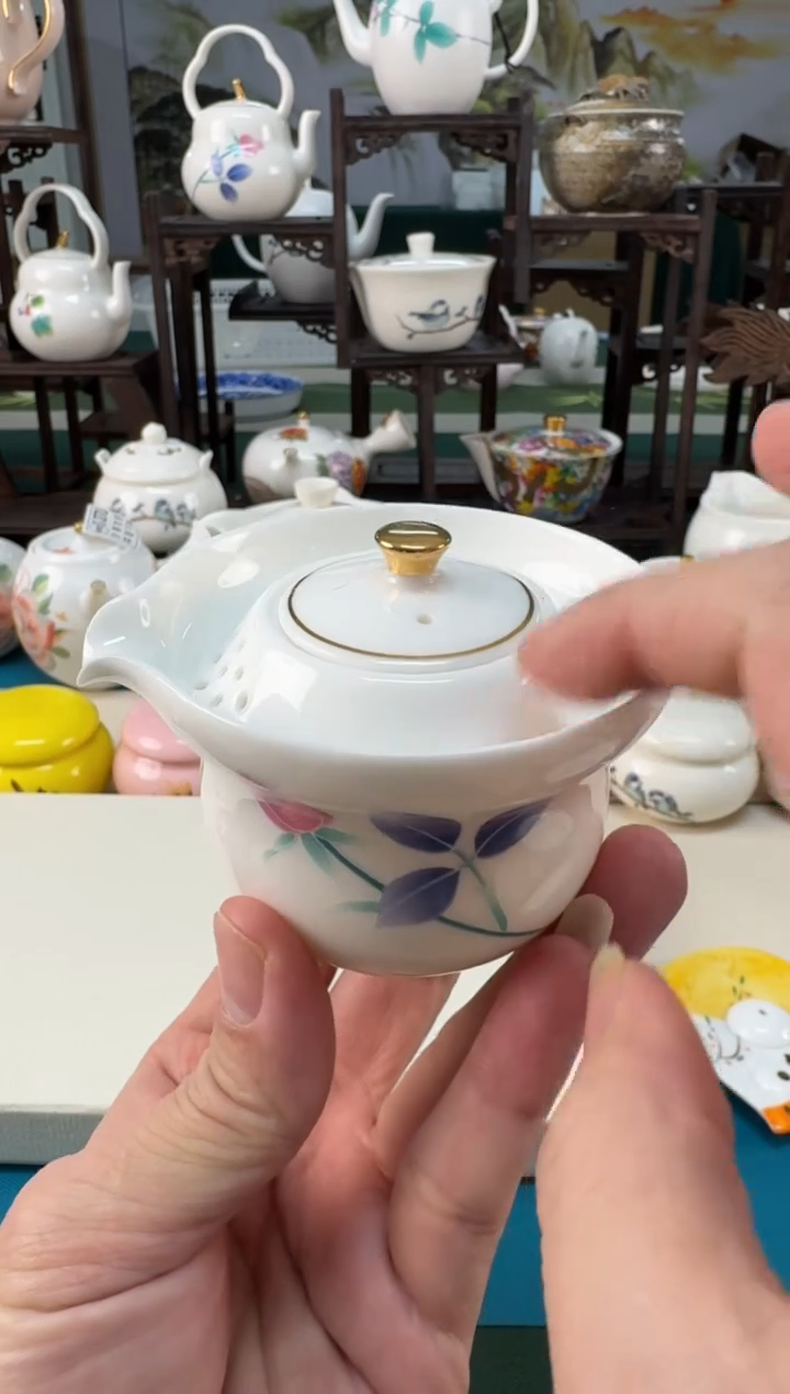 【闪购商品】瓷器 ······.......