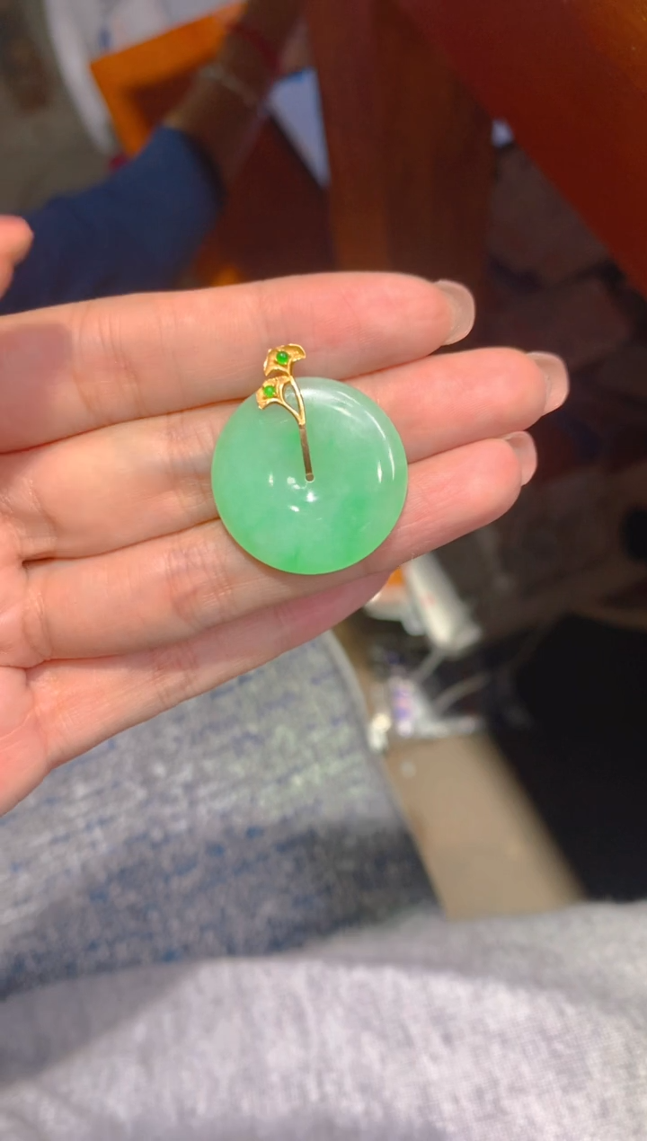 【闪购商品】定制翡翠18K金镶嵌255多样性发货（发其一）