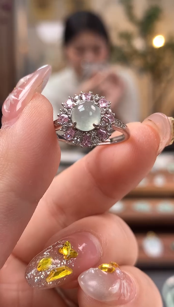 【闪购商品】翡翠吊坠(不含链)未镶嵌戒指