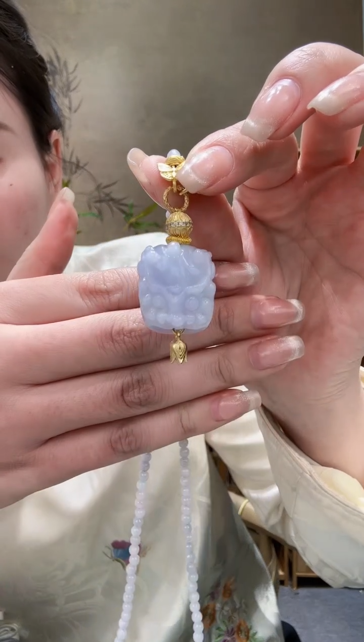 【闪购商品】翡翠颈饰未镶嵌吊坠