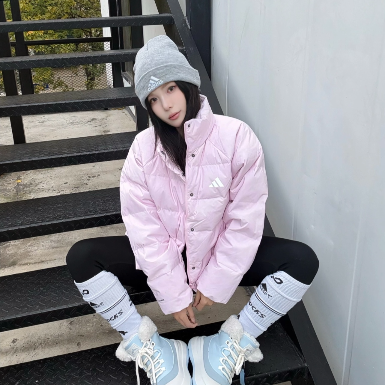 NO Adidas HELONICCLIMA拒水防风保暖运动休闲鸭绒羽绒服KH3974