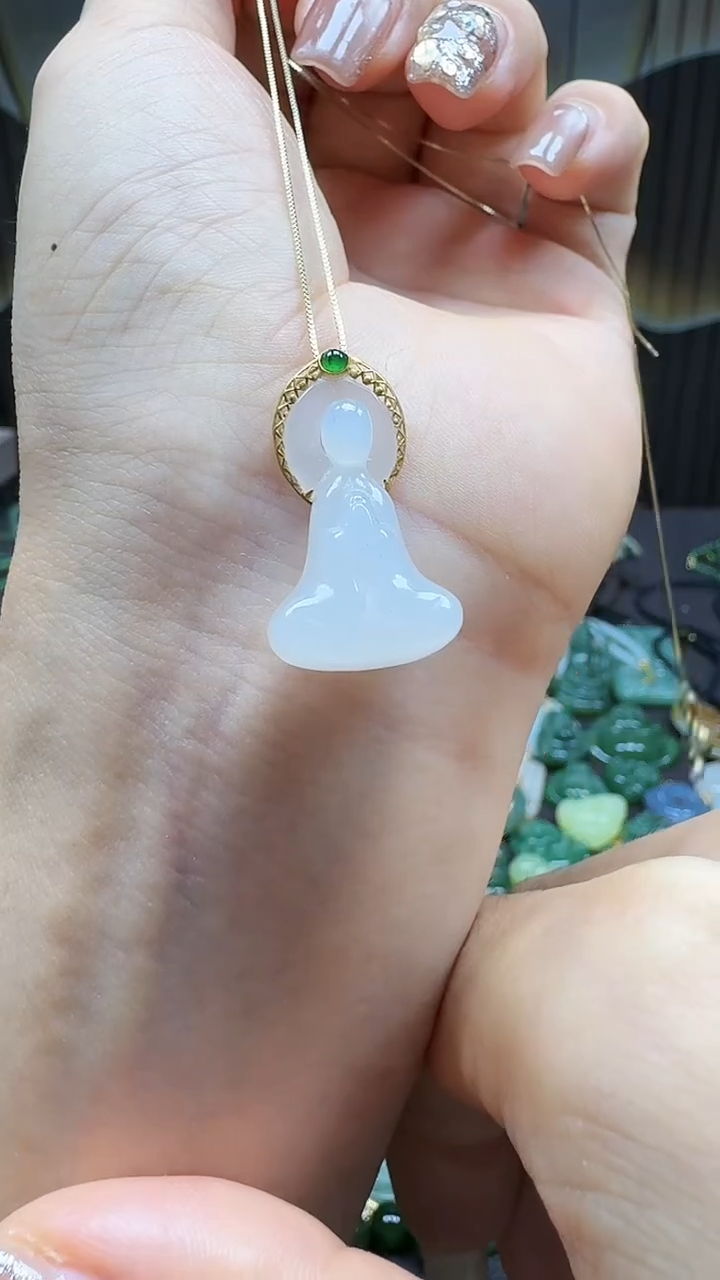 和田玉18K金镶嵌挂件1