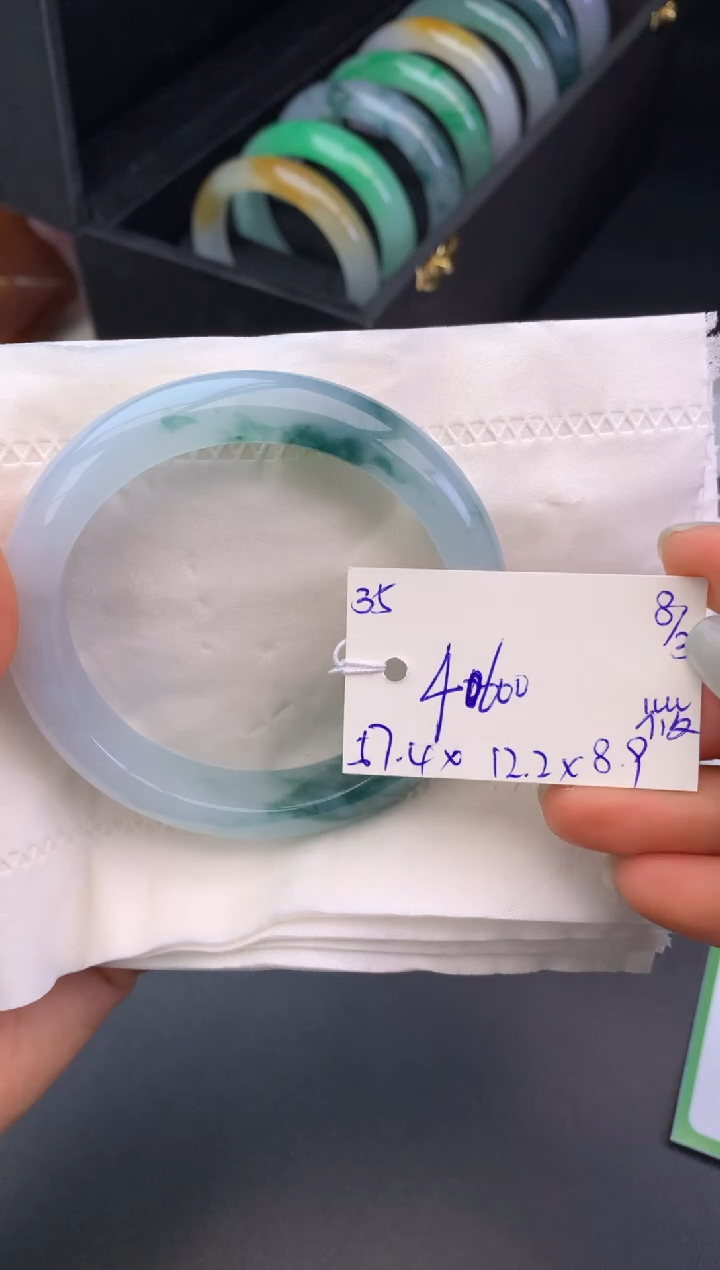 【闪购商品】翡翠手镯未镶嵌玉手镯