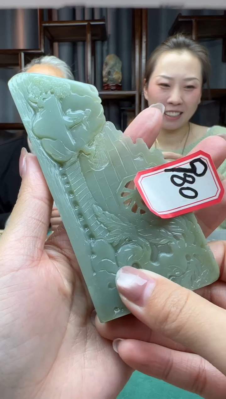 【闪购商品】和田玉颈饰未镶嵌摆件