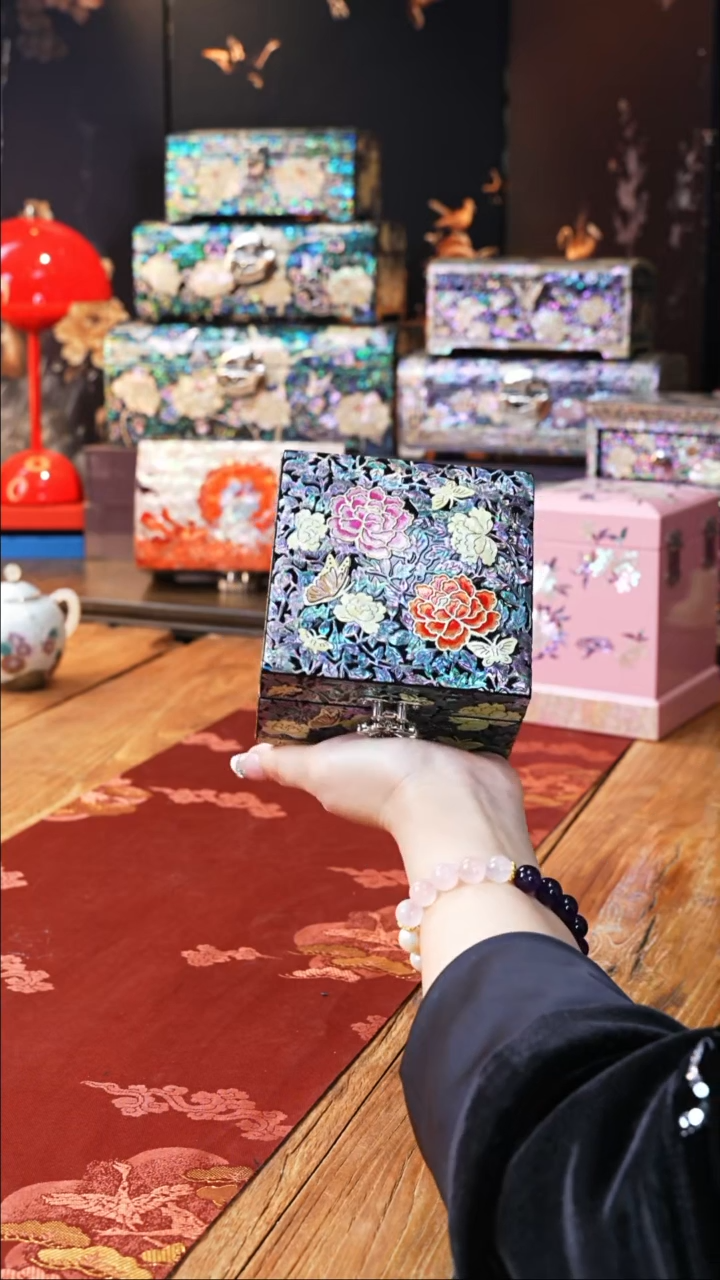 【闪购商品】瓷片豆包儿推荐饰品摆件