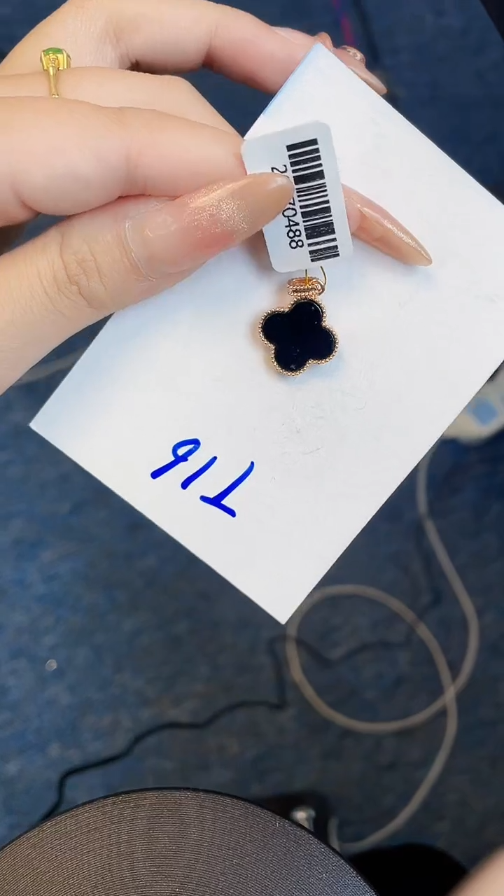 【闪购商品】翡翠颈饰18K金镶嵌000000000