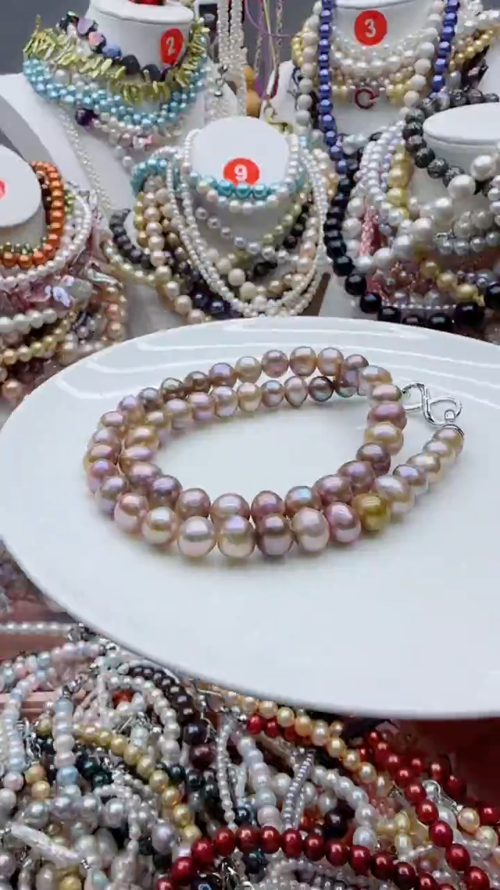 淡水珍珠未镶嵌颈饰1