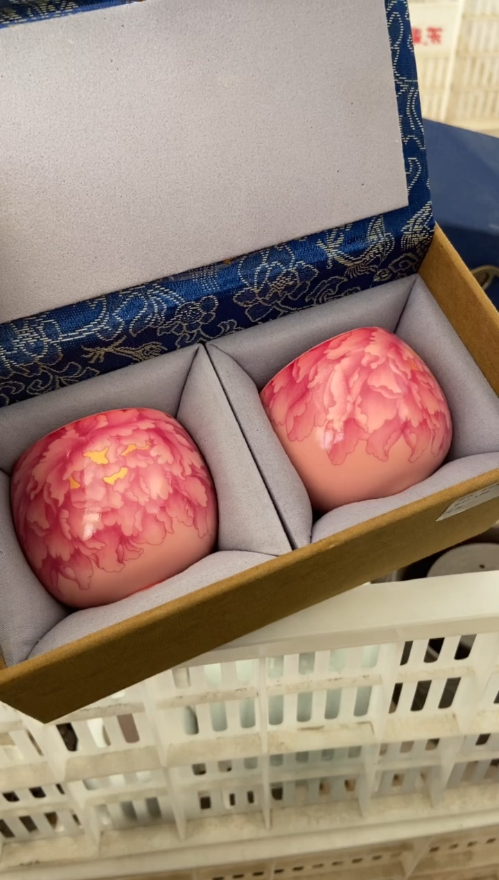 无运费险有瑕疵的摄影的产品有使用过的痕迹有点脏介意勿拍