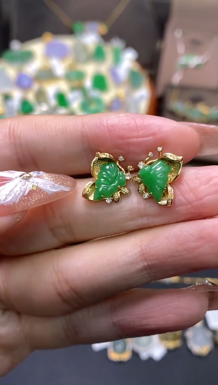 【闪购商品】翡翠颈饰18K金镶嵌净货11028