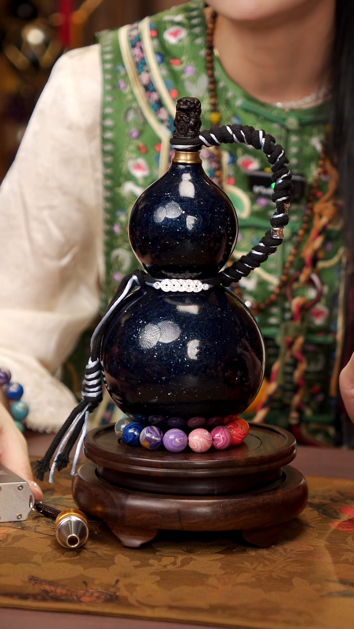 125易林高端工艺大漆酒葫芦--518