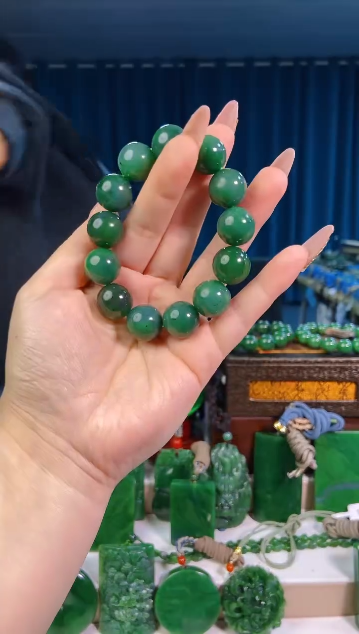 【闪购商品】和田玉挂件未镶嵌1