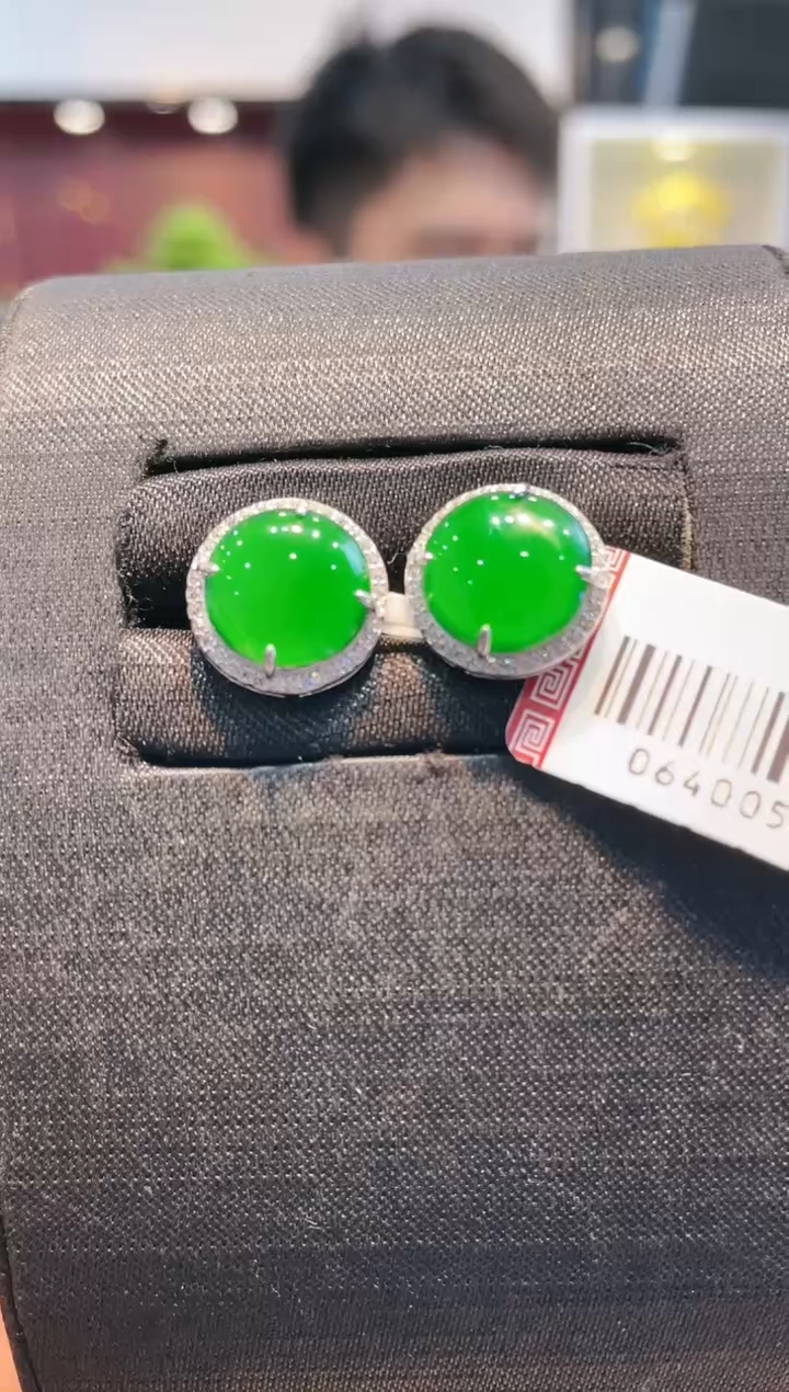 【闪购商品】翡翠颈饰银S925镶嵌A23天然A货翡翠耳饰