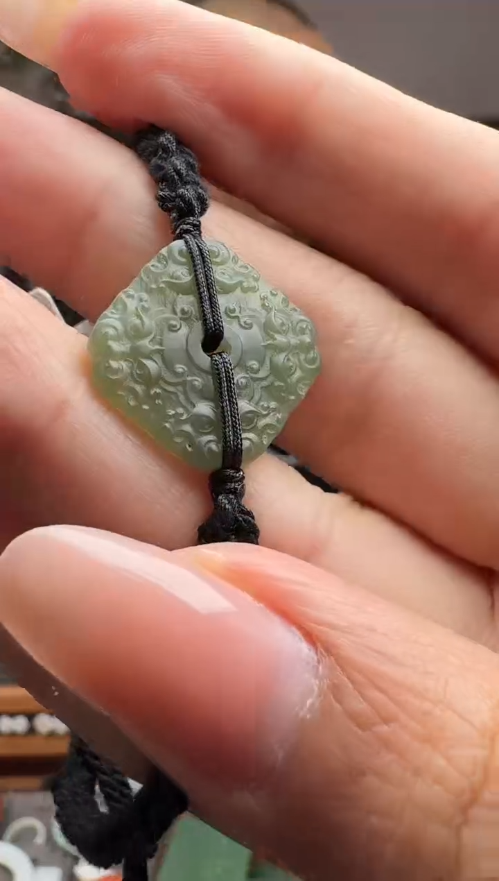 未镶嵌和田玉挂件0011