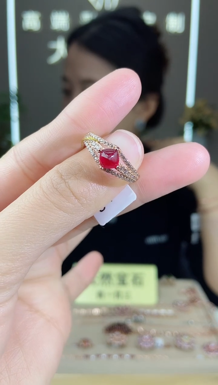 【闪购商品】红宝石手饰银S925镶嵌手饰