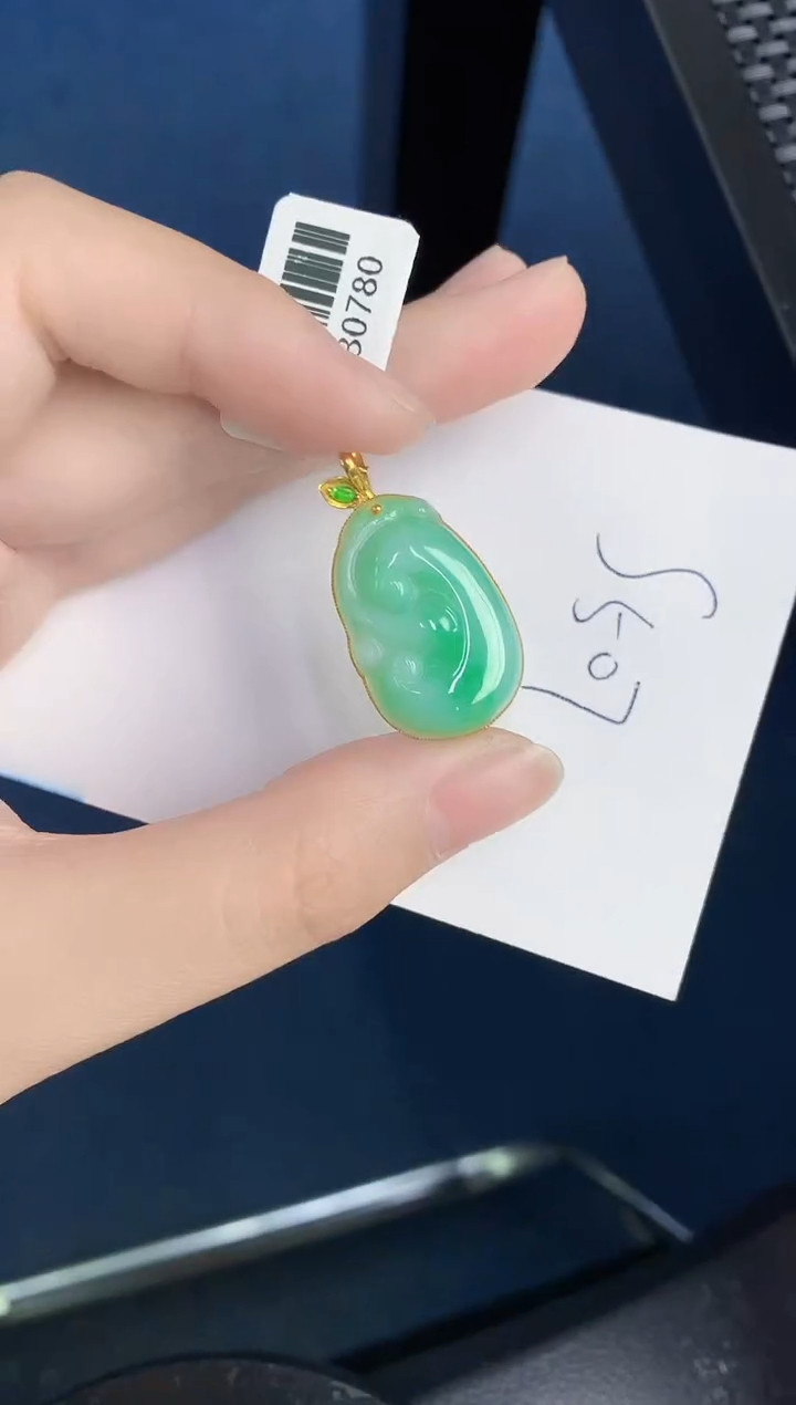 【闪购商品】翡翠颈饰18K金镶嵌000000000