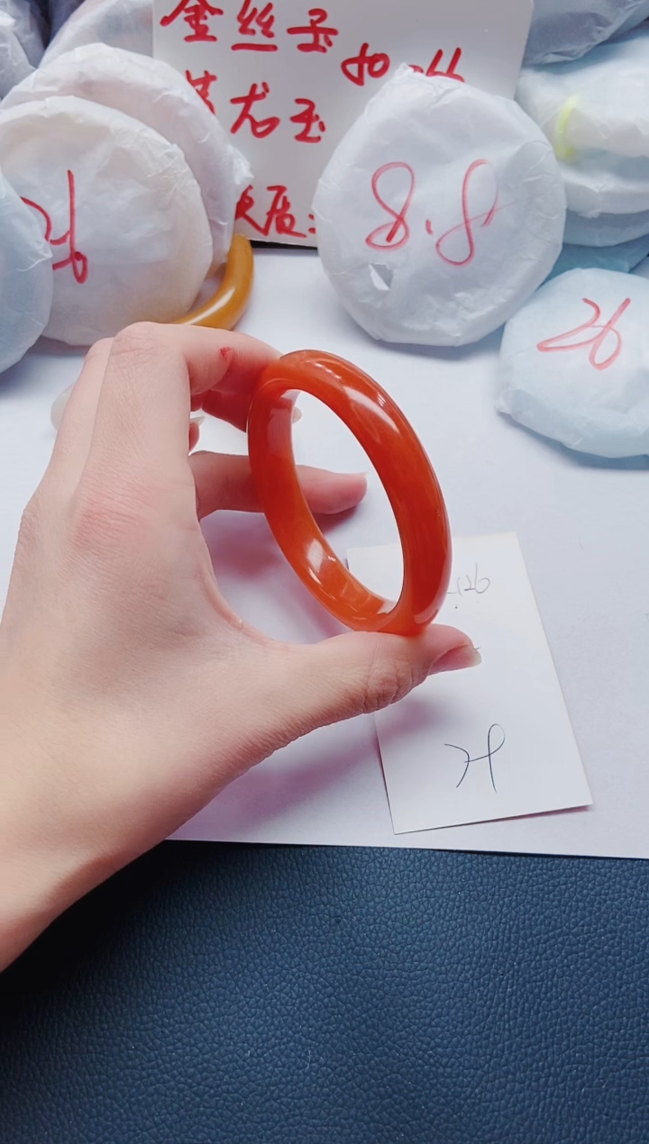 【闪购商品】石英质玉手镯未镶嵌K126-61-62