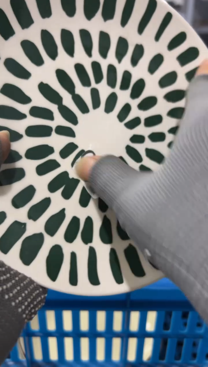 瓷片五**?满18包邮《偶有微瑕，完美主义勿拍》