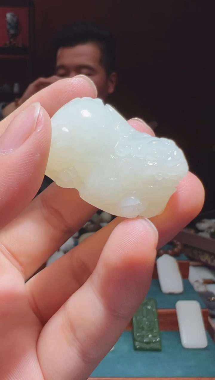 【闪购商品】和田玉吊坠(不含链)未镶嵌1