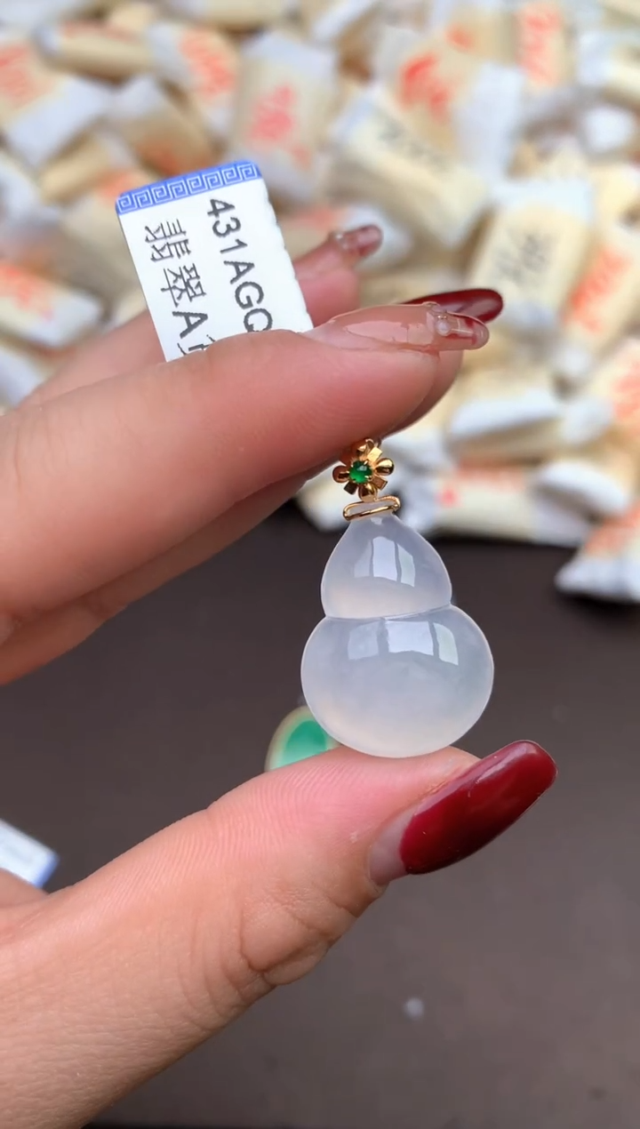 【闪购商品】翡翠挂件18K金镶嵌—