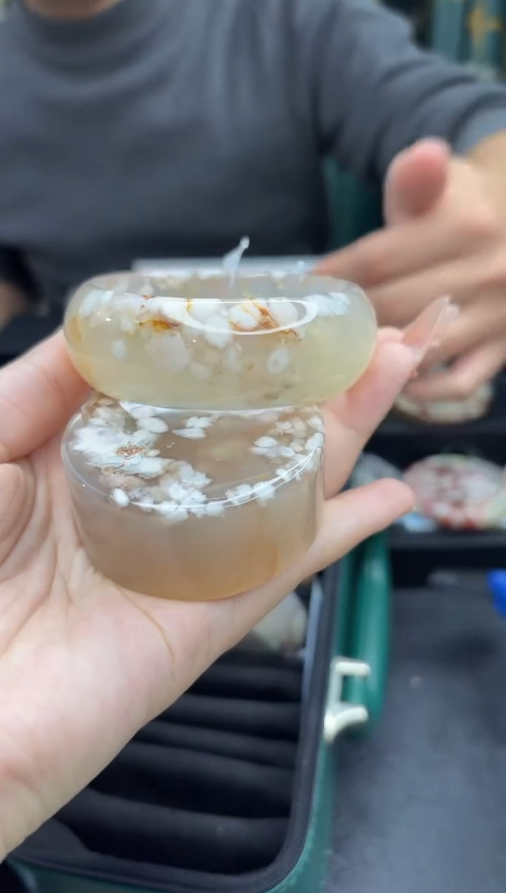 【闪购商品】石英质玉手镯未镶嵌749（57圈赠送镯心）