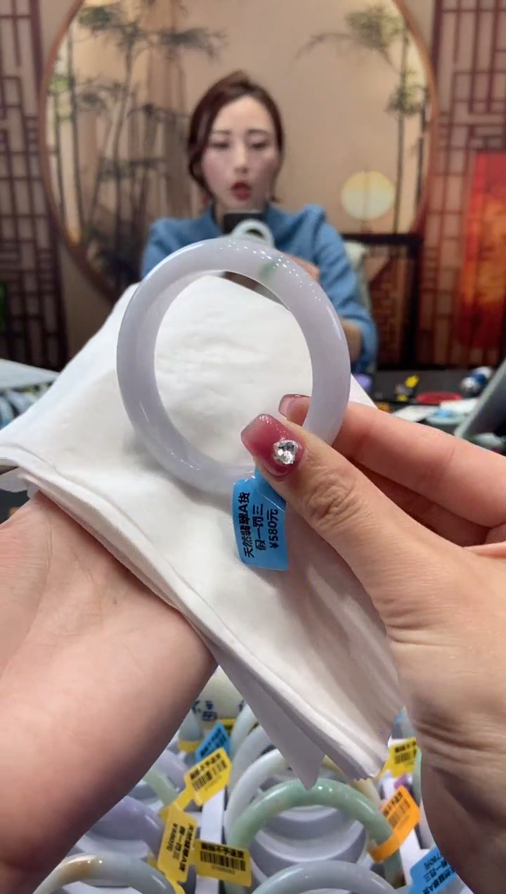 【闪购商品】翡翠手镯未镶嵌00006229