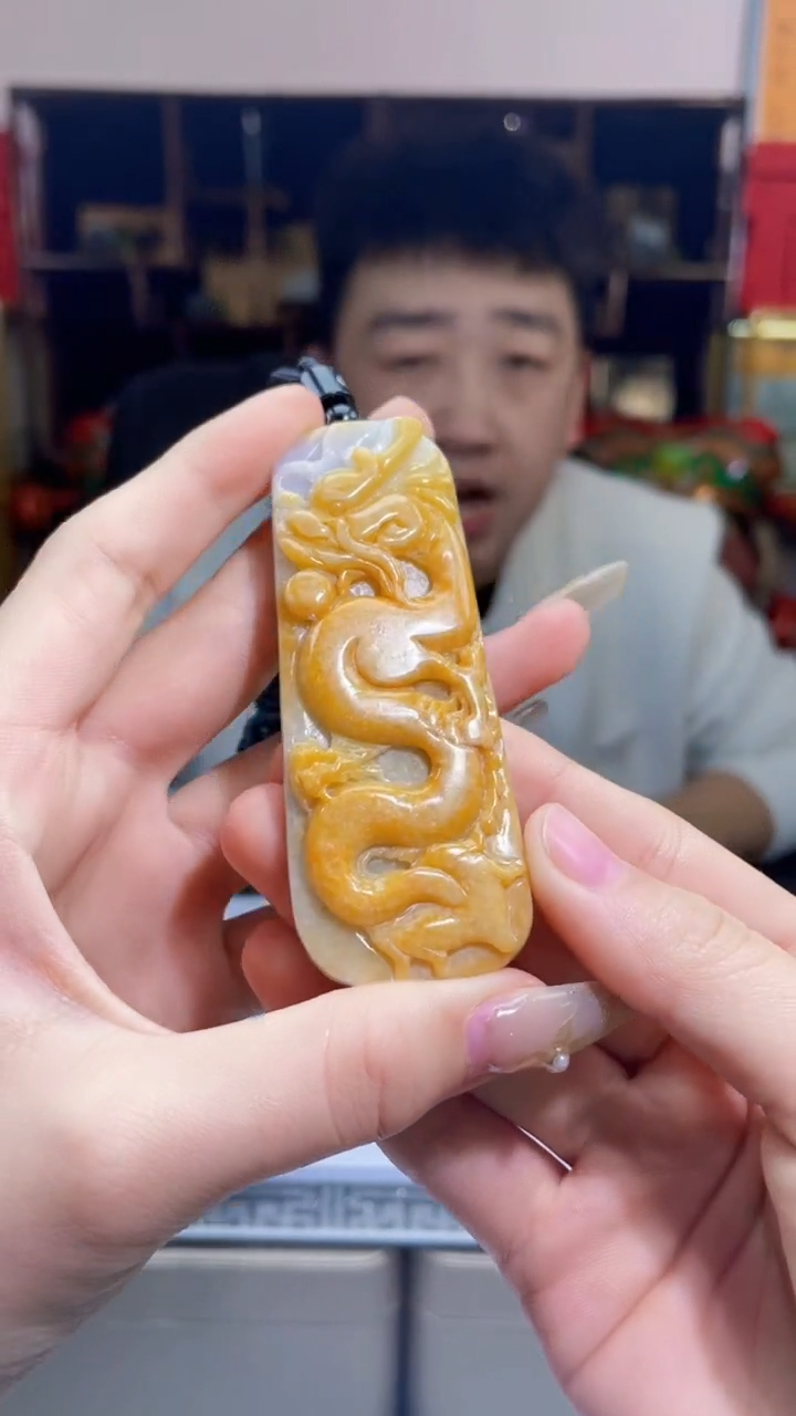 【闪购商品】翡翠吊坠(不含链)未镶嵌A122