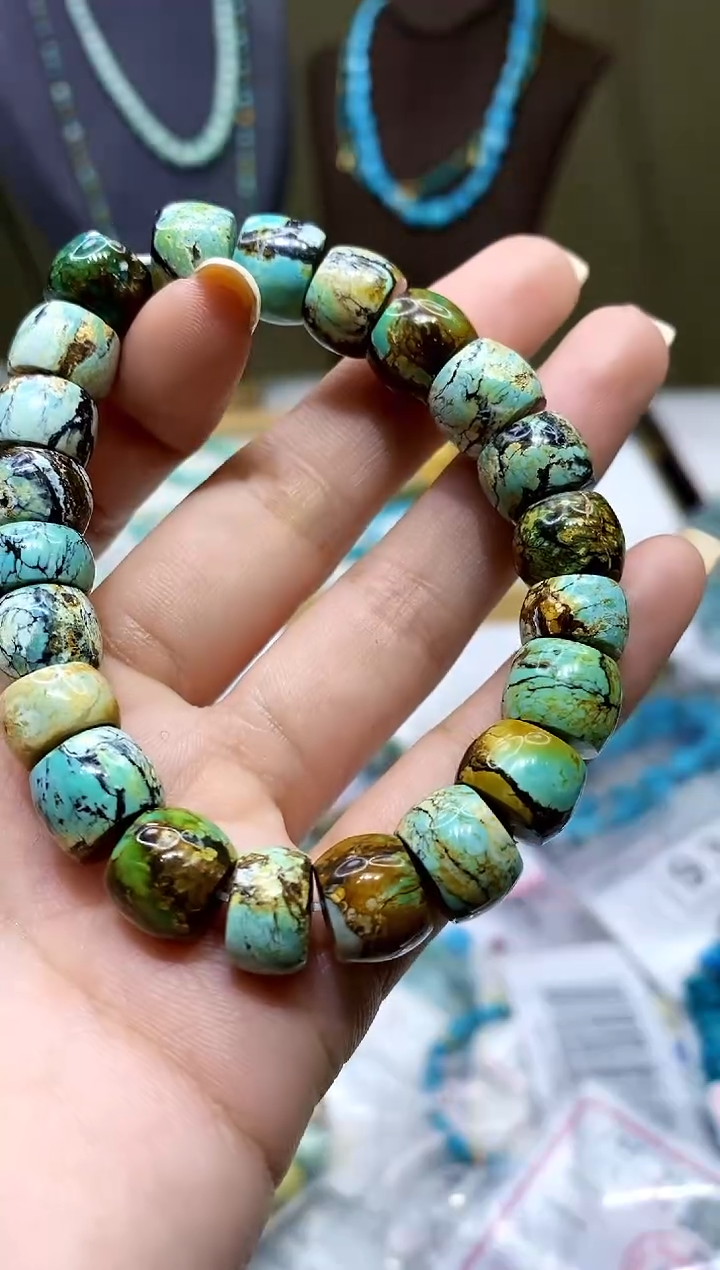 【闪购商品】绿松石未镶嵌手串721