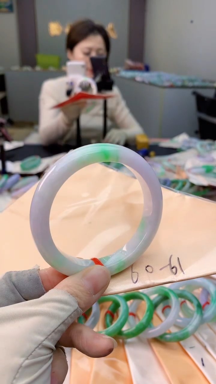 未镶嵌手镯翡翠0752376532