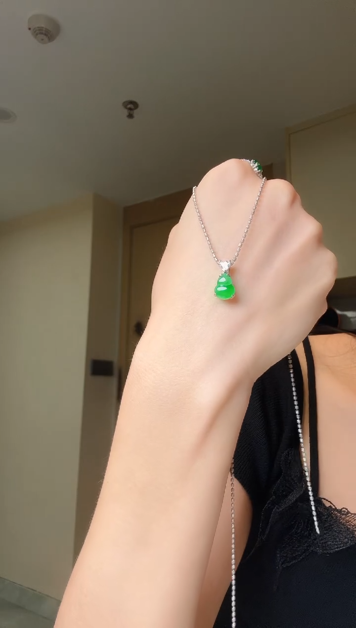 翡翠银S925镶嵌吊坠(不含链)天然翡翠吊坠