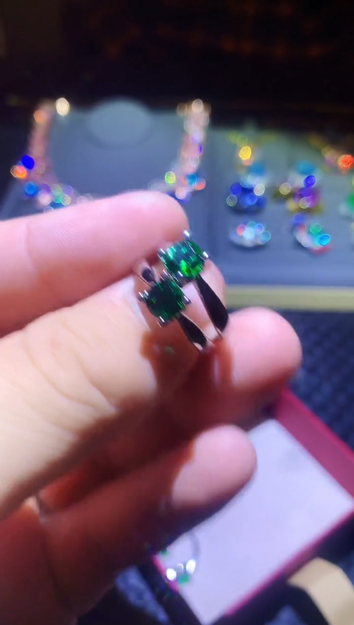 无非金属欧洲皇室传承发货A23