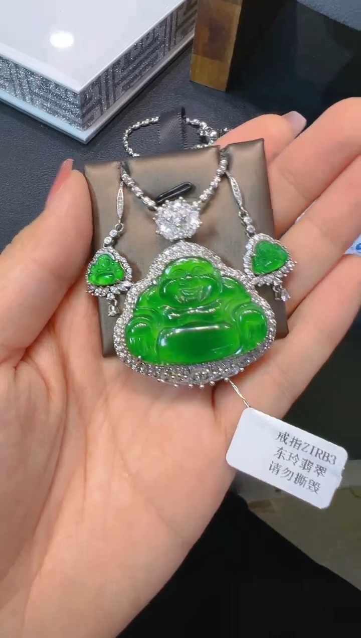 【闪购商品】翡翠吊坠(赠链)银S925镶嵌009    （多样性发货）