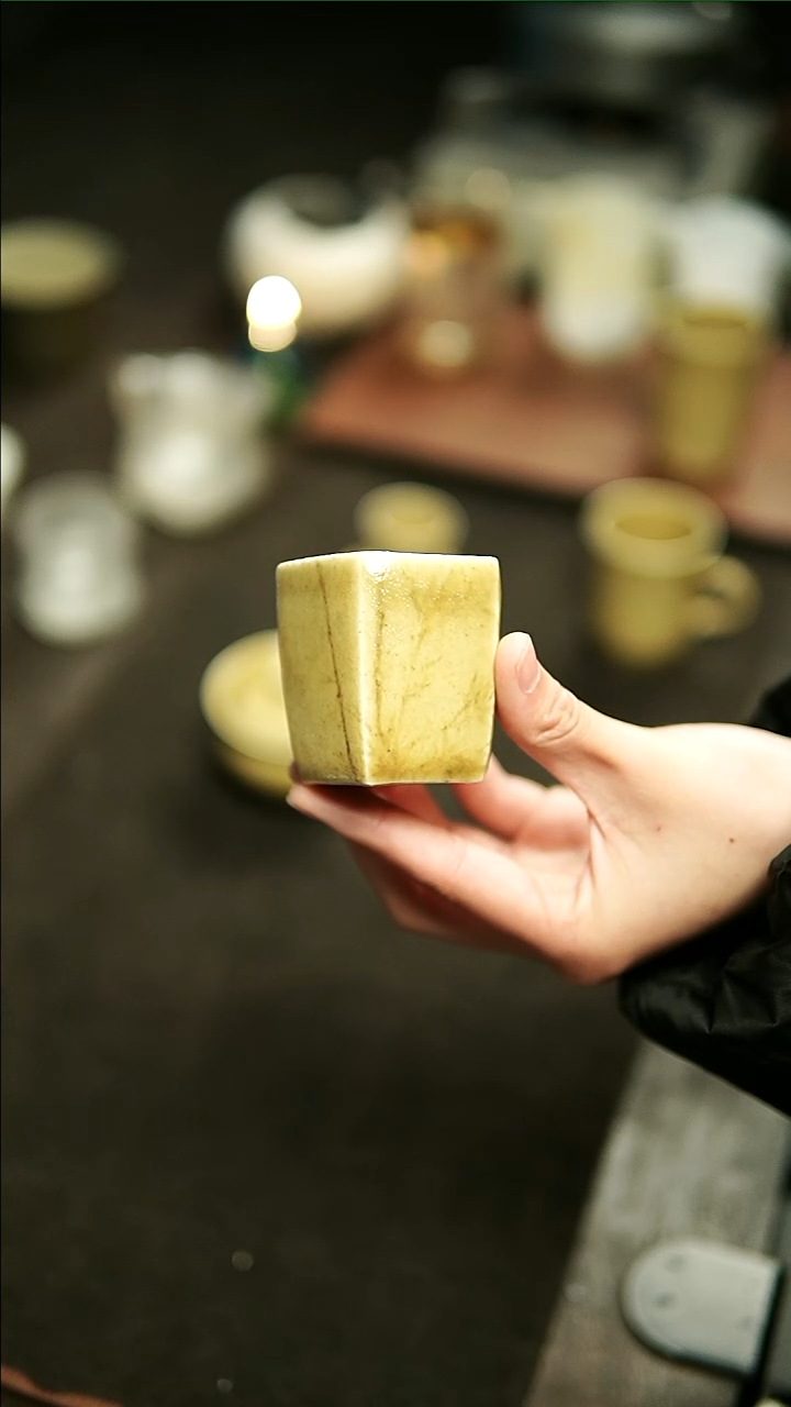 【闪购商品】云龙黄釉竹叶五方杯